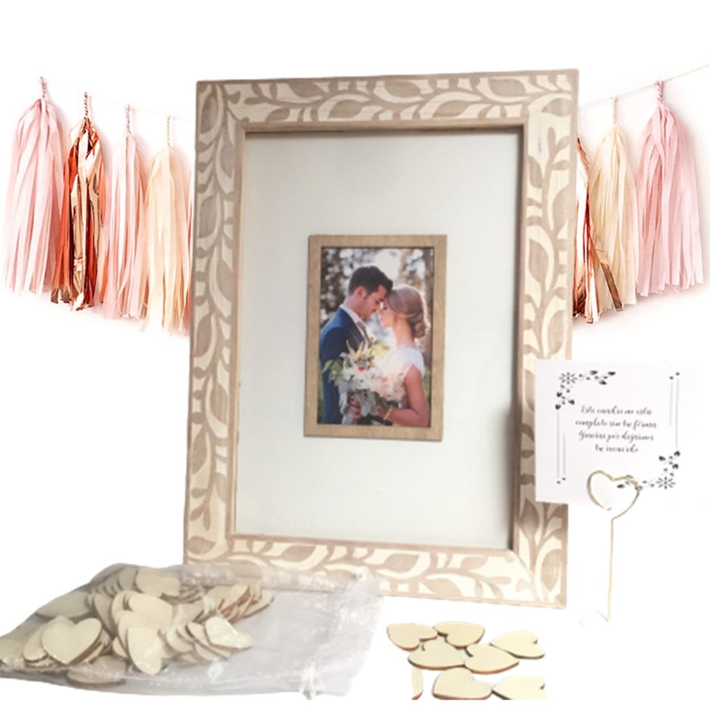 Cuadro firmas con foto. 80 Corazones de madera. Modelo Rústico.