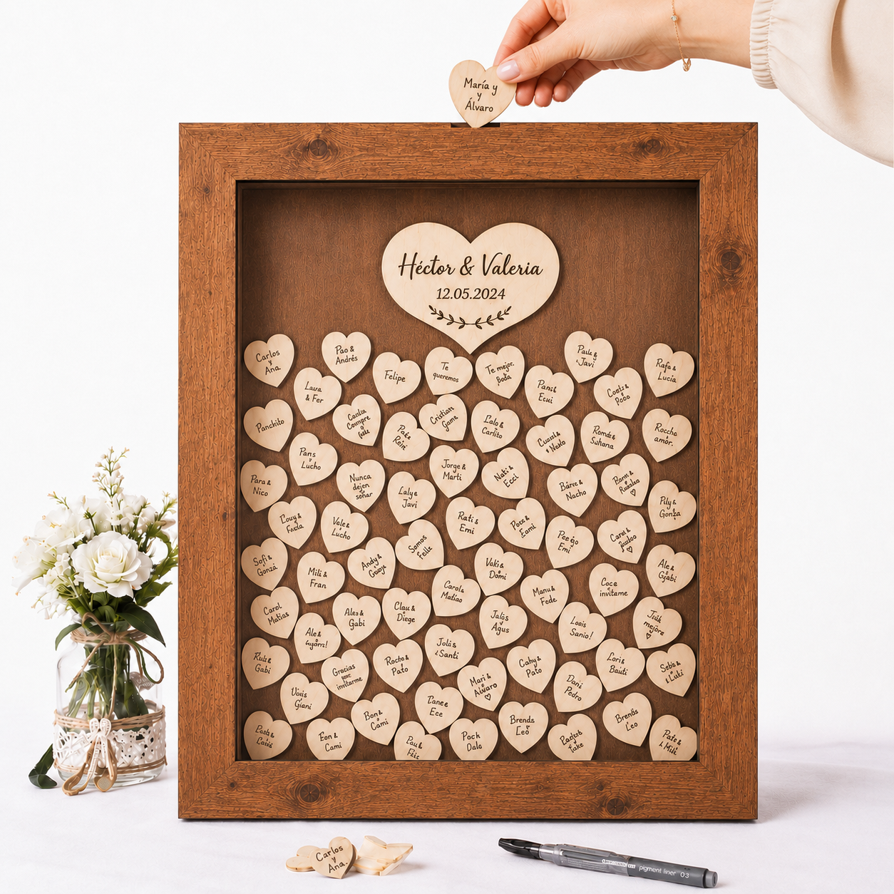 Libro de invitados. Cuadro Boda para firmar.45 x 55 cm Hucha de corazones. Con soporte. Personalizable. Rústico.