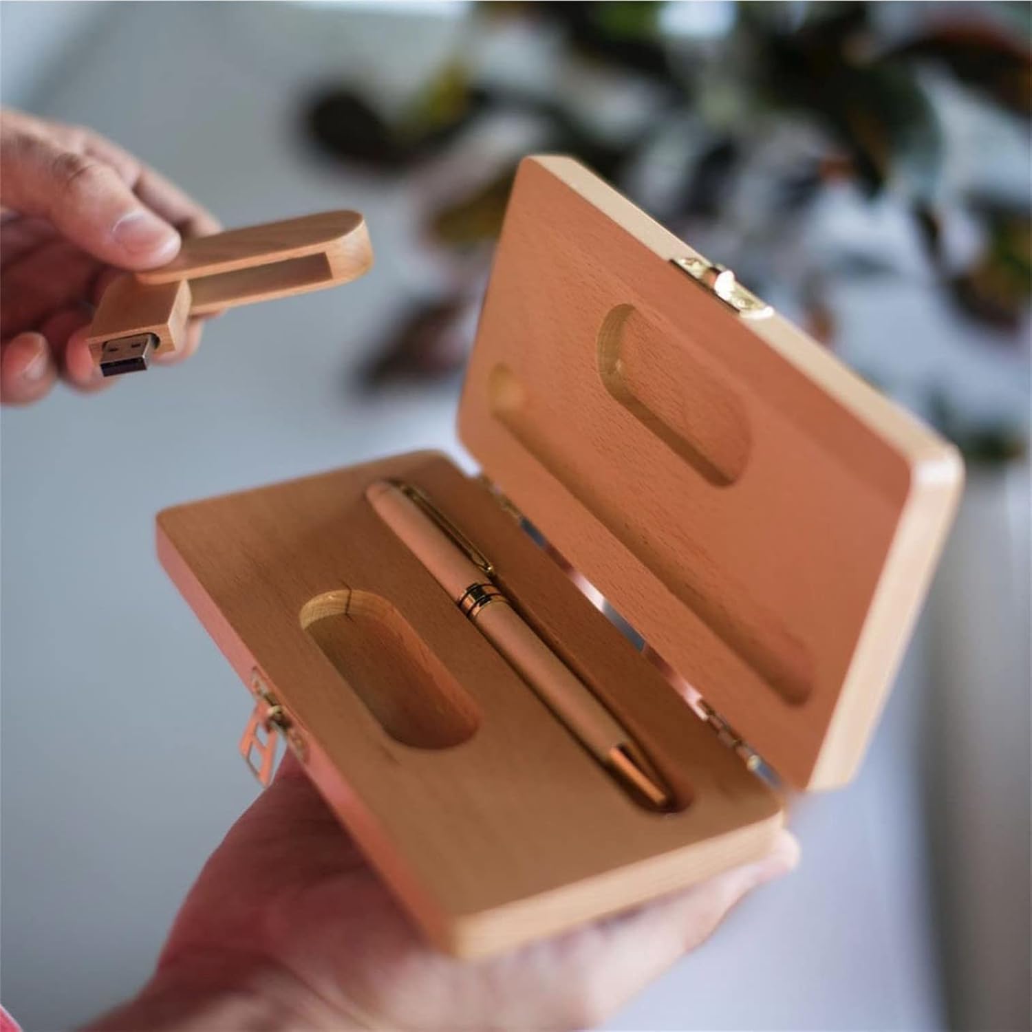 Regalo - Bolígrafos Personalizados. Bolígrafo de madera con caja a juego, tinta azul. Modelo USB - Imagen 2